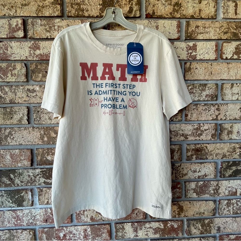 Men’s Life is Good Math Crusher Tee NWT Size Medium Excellent!